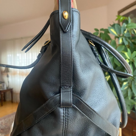 Burberry shoulder bag - Picture 6 of 11